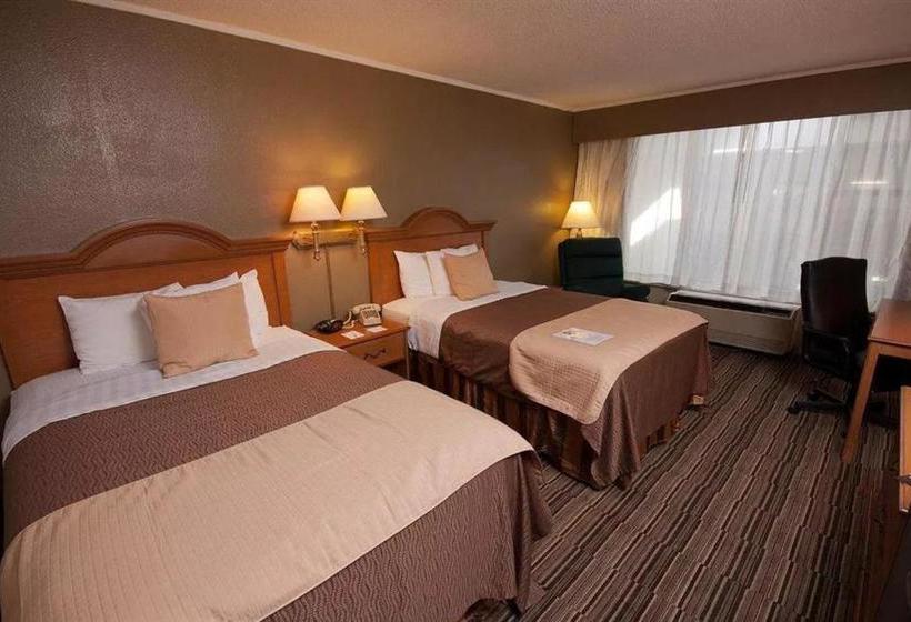 호텔 Norwood Inn & Suites Mankato