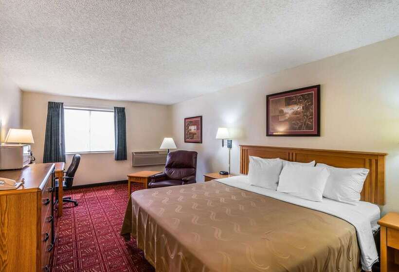 فندق Quality Inn