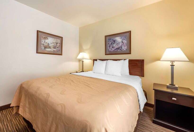호텔 Quality Inn & Suites Limon