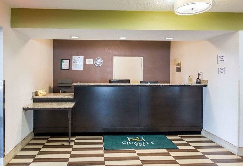 酒店 Quality Inn Warsaw Near Rappahannock River