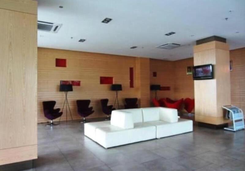 هتل Grand Court