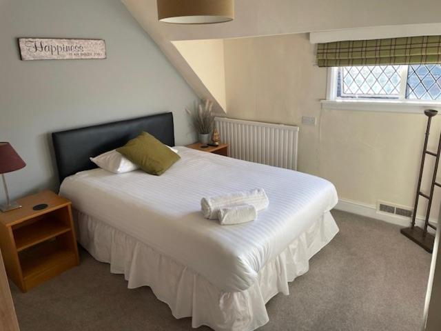 هتل Chequers Country Inn