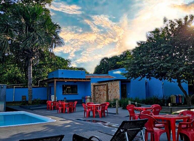 پانسیون Pousada Bom Jardim