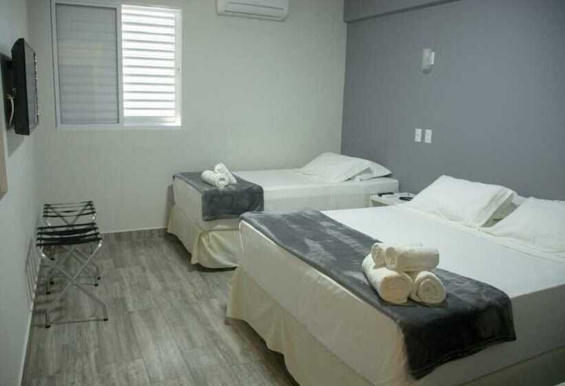 Avenida Park Hotel   Iturama