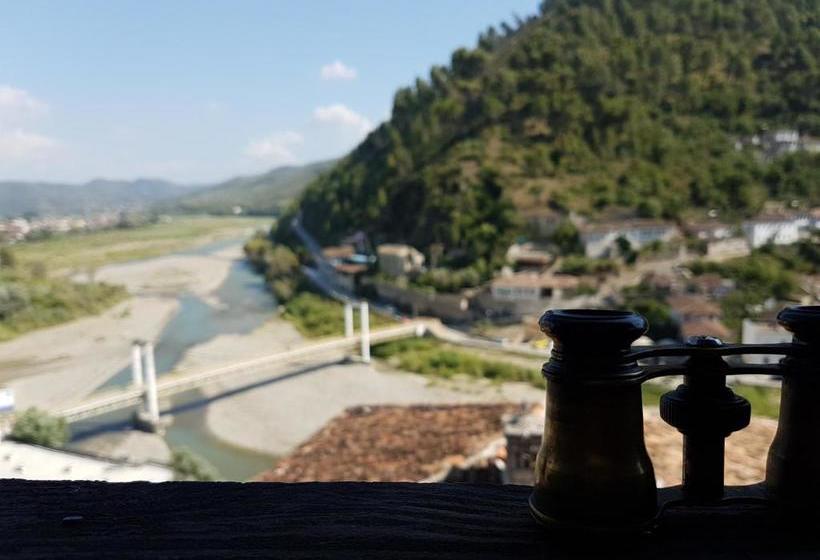 تختخواب و صبحانه Guest House Panorama