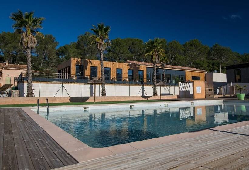 Отель Domaine Des Voiles De Pierrefeu