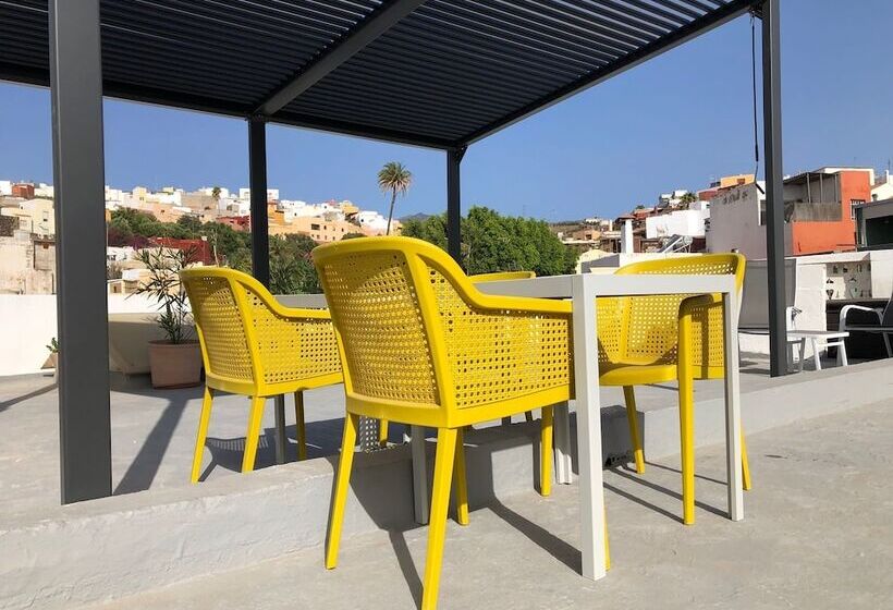 تختخواب و صبحانه Villa Nestor