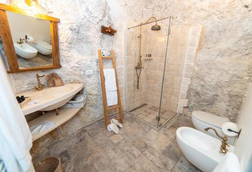 فندق Masseria Torre Rossa