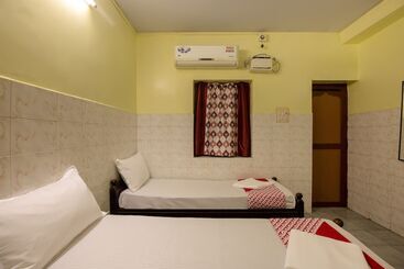 هتل Spot On 45777 Triplicane High Rd
