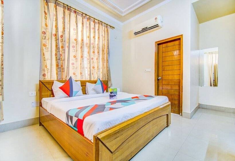 Fabhotel Gomti
