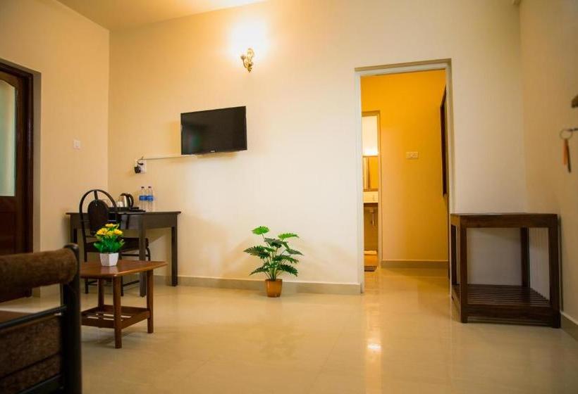 هتل Dom Carlos Resort