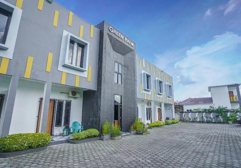 هتل Oyo 1266 Green Palm Syariah