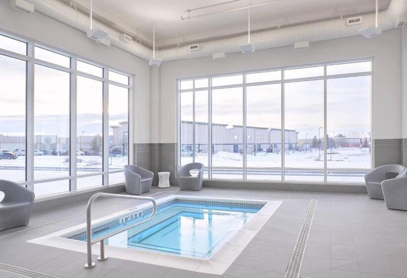 هتل Towneplace Suites By Marriott Medicine Hat