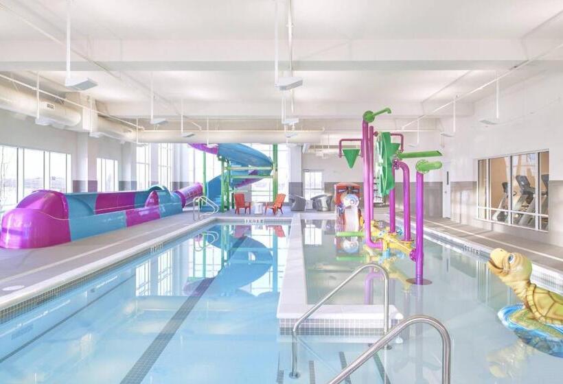 هتل Towneplace Suites By Marriott Medicine Hat