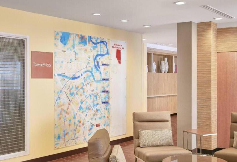 هتل Towneplace Suites By Marriott Medicine Hat