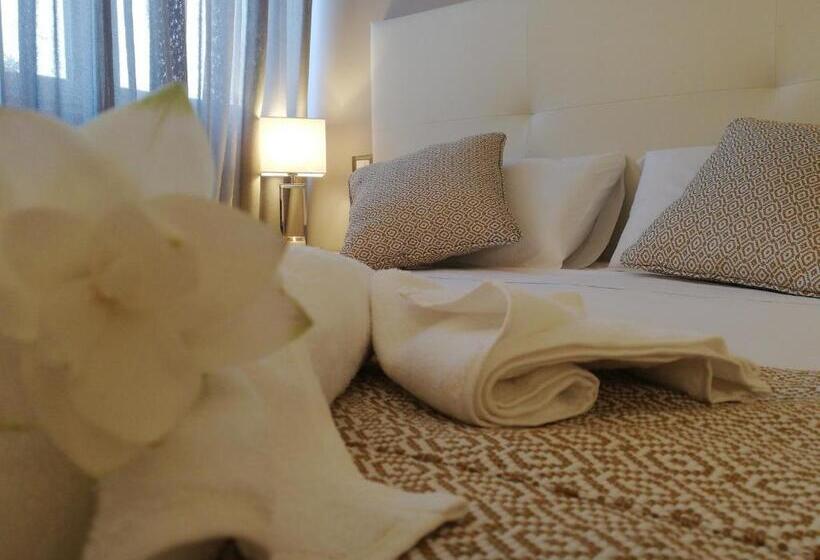 بنسيون Kaloneiro Guest House