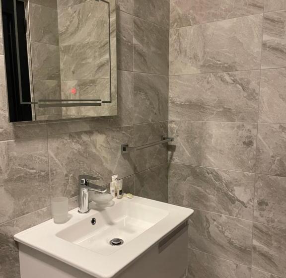 تختخواب و صبحانه Ora Apartament