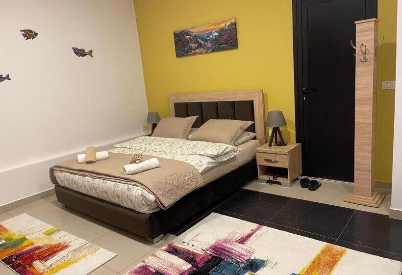 تختخواب و صبحانه Ora Apartament