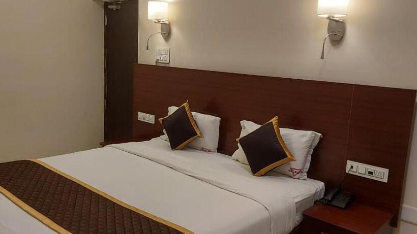 בית מלון כפרי Ymca Program Centre