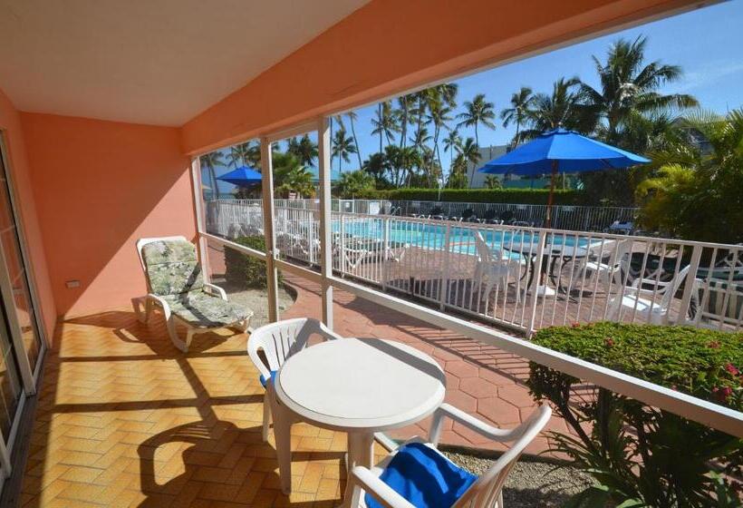 Breezy Palms Resort