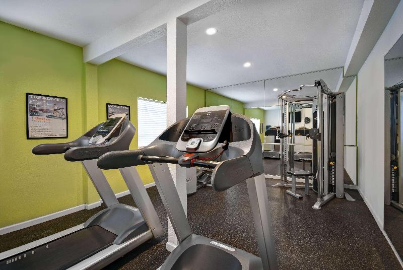 هتل Baymont By Wyndham Houston/westchase