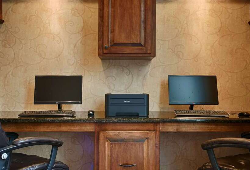 هتل Best Western Plus Southpark Inn & Suites