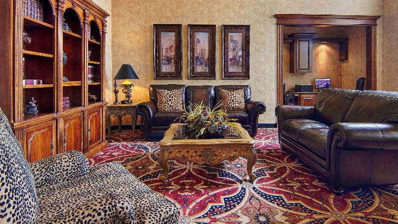 هتل Best Western Plus Southpark Inn & Suites