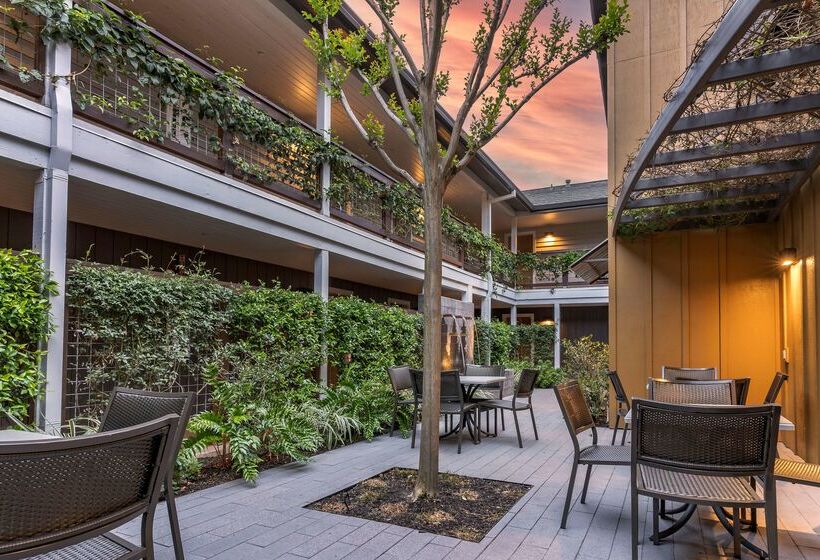 호텔 Best Western Plus Stevenson Manor