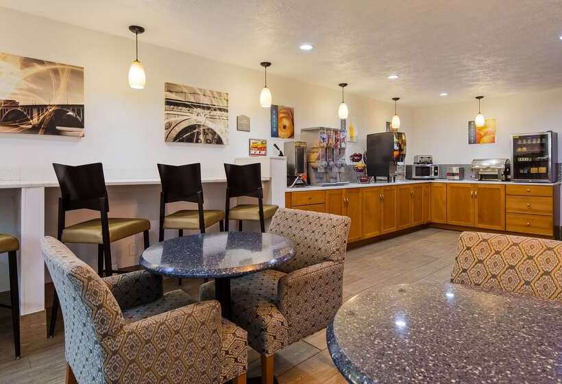ホテル Baymont By Wyndham Danville Il