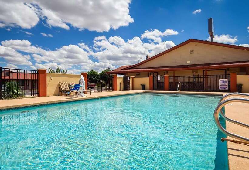 هتل Best Western Santa Rosa Inn