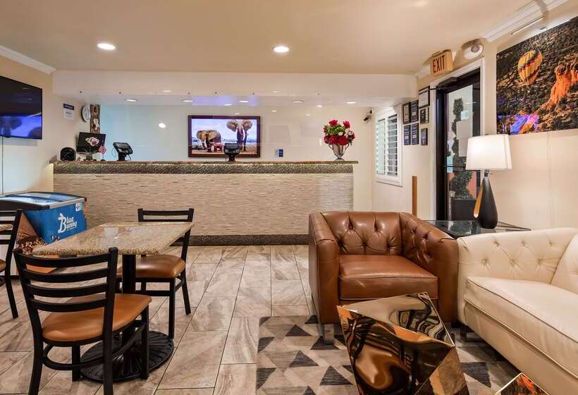 هتل Best Western Santa Rosa Inn
