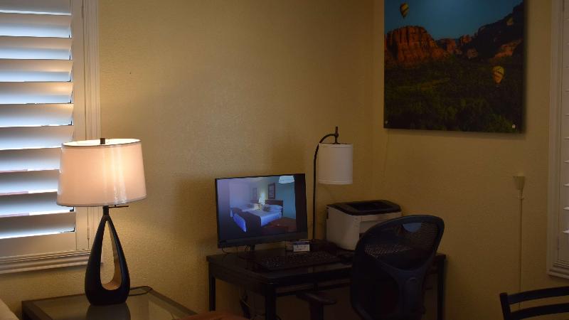 هتل Best Western Santa Rosa Inn