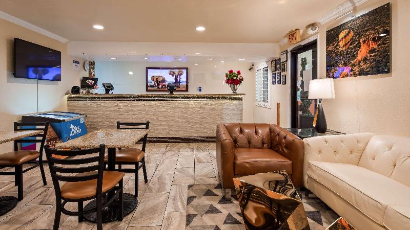 هتل Best Western Santa Rosa Inn