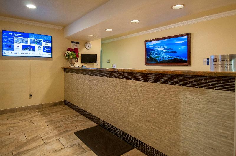 هتل Best Western Santa Rosa Inn