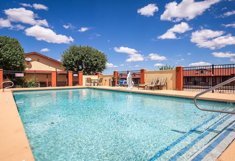 هتل Best Western Santa Rosa Inn