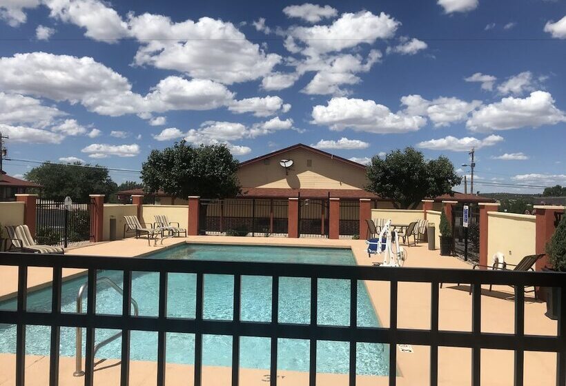 هتل Best Western Santa Rosa Inn