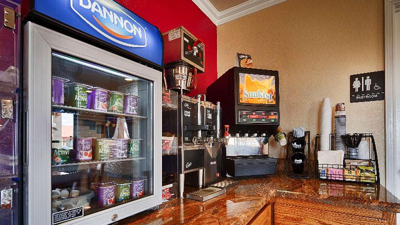 هتل Best Western Santa Rosa Inn