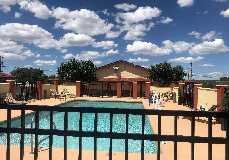 هتل Best Western Santa Rosa Inn