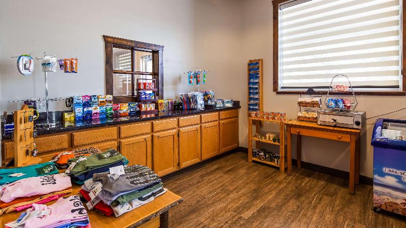 هتل Best Western Sawtooth Inn And Suites
