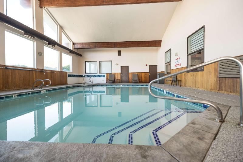 هتل Best Western Sawtooth Inn And Suites