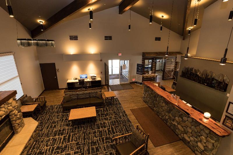 هتل Best Western Sawtooth Inn And Suites