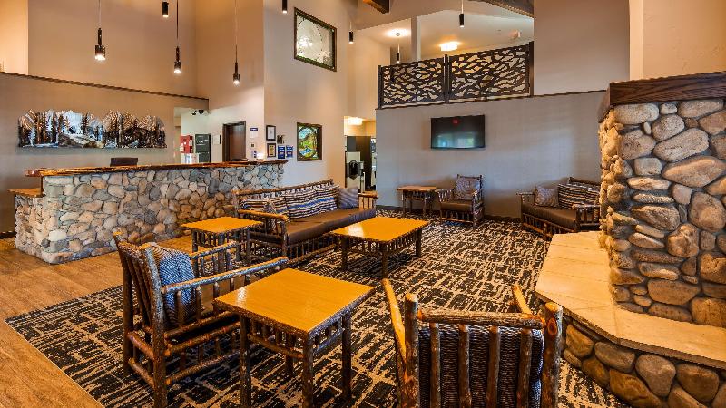 هتل Best Western Sawtooth Inn And Suites