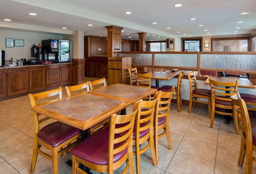 هتل Best Western Shadow Inn