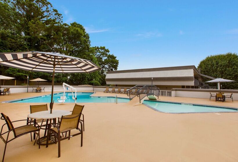 هتل Morrow Inn Southlake