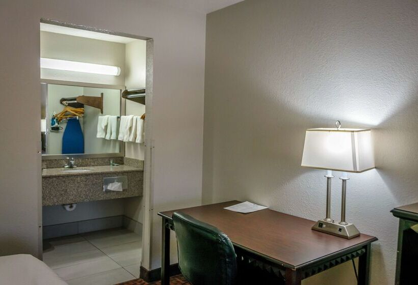 هتل Best Western Sunland Park