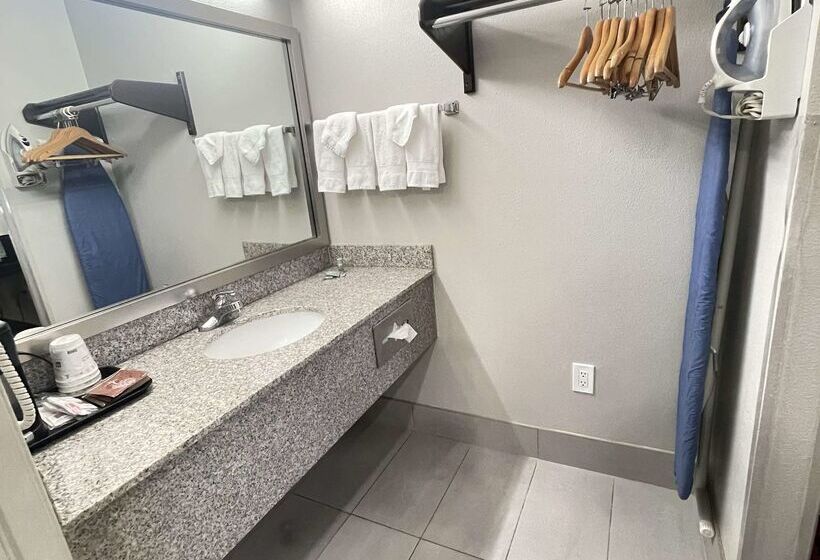 هتل Best Western Sunland Park