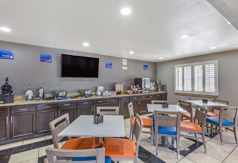 هتل Best Western Sunland Park