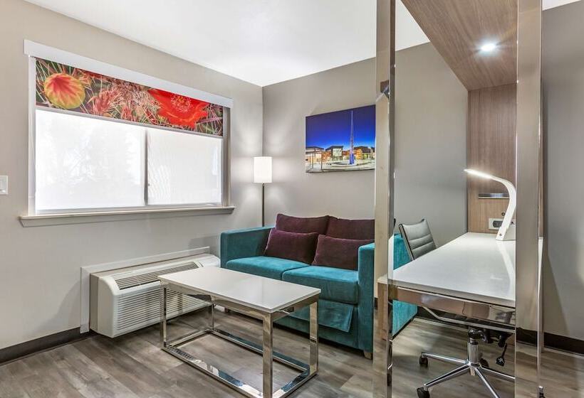 هتل Best Western Sunland Park