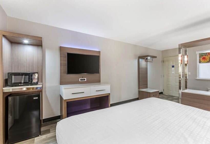 هتل Best Western Sunland Park