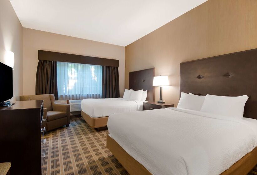 هتل Best Western University Inn And Suites